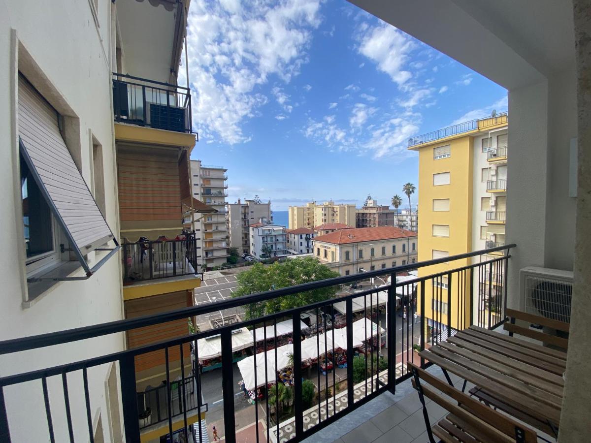 La Perla Marina Arma di Taggia Exterior foto